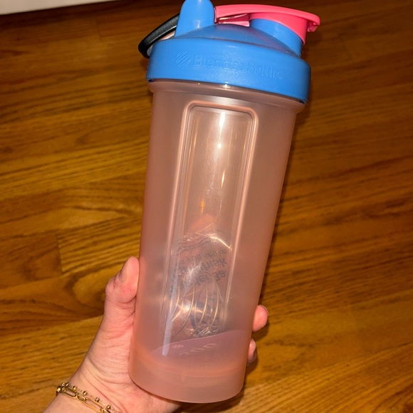 Blender bottle special edition - Picture 1 of 3
